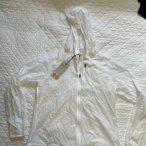NWT Second Skin Crisp lightweight, packable White Utility Jacket